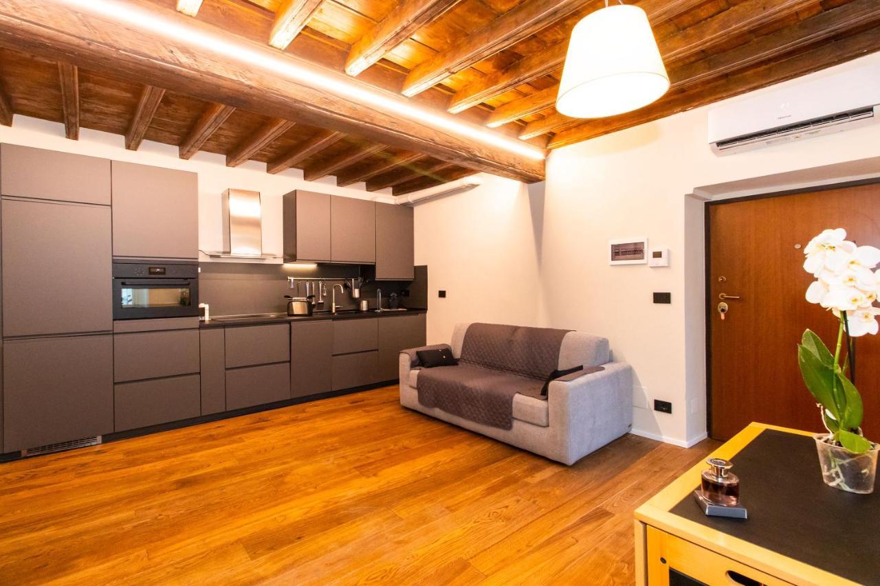 Stylish Quardilatero Romano Central Flat Turyn Zewnętrze zdjęcie