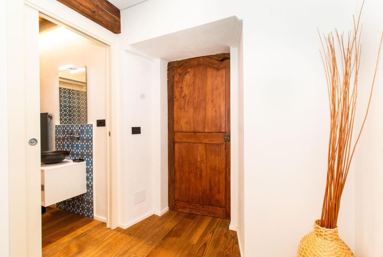 Stylish Quardilatero Romano Central Flat Turyn Zewnętrze zdjęcie
